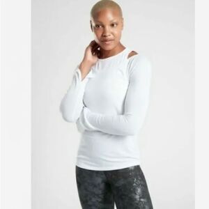 Athleta Essence Groove Top women’s size XS white